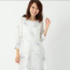 ミッシュマッシュ ワンピース 花柄のサムネイル