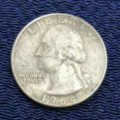 アメリカの銀貨✨クォーターダラー25セント/1964年 - メルカリ