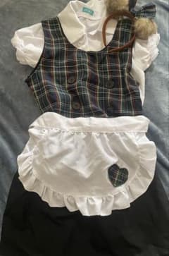 チェック柄メイド服 エプロン付きのサムネイル