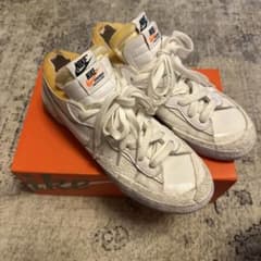 NIKE BLAZER LOW/SACAIのサムネイル