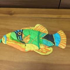 ZAK DESIGNS 魚型 鍋つかみ ミトンのサムネイル