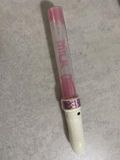 M!LK 2代目 ペンライトのサムネイル