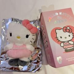 【最安❣️】ハローキティ×ジス (JISOO) PLUSH キーリング ピンク 最安❣️】ハローキティ×ジス (JISOO) PLUSH キーリング ピンク - メルカリ