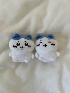 ハチワレ おすわりマスコット ガチャのサムネイル