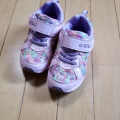 Charkies スニーカー18㎝のサムネイル