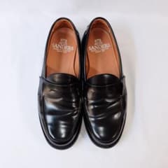 SANDERS Butt Seam Loafer ブラック ガラスレザー - メルカリ