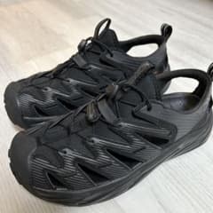 ホカオネオネHoka One One HOPARA ブラック26.5のサムネイル