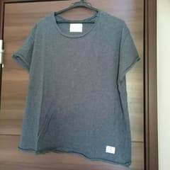 【Ungrid】Ｔシャツのサムネイル