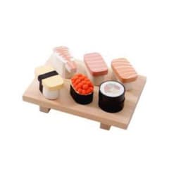 スリーコインズ　おままごと　お寿司　木製のサムネイル