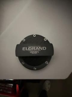 E52ELGRAND ガソリンキャップのサムネイル