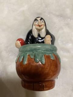 ディズニーランド 白雪姫 魔女 お香たて 香炉 ヴィランズ ディズニーランド 白雪姫 魔女 お香たて 香炉 ヴィランズ - メルカリ