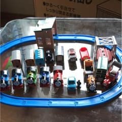 カプセルプラレールトーマス 中古のサムネイル