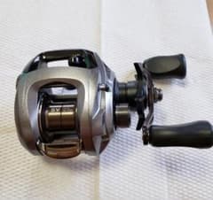 プルクラ様　専用　ダイワ　SS SV103 右ハンドル　中古のサムネイル
