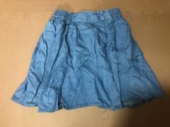 ミニスカートのサムネイル