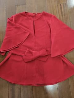 ZARA レッド フレアスリーブ リボン付きブラウスのサムネイル