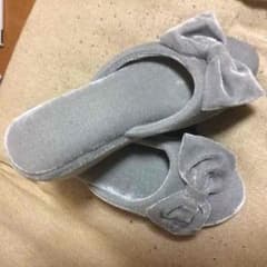 モエリー ヒールスリッパのサムネイル
