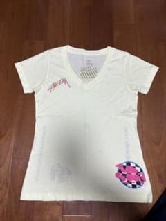 Stussy Vネック Tシャツ Mサイズ イエローのサムネイル