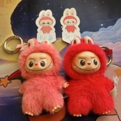 POP MART LABUBU PIN FOR LOVE（イニシャルラブブ）NXのサムネイル