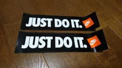 NIKEステッカーのサムネイル