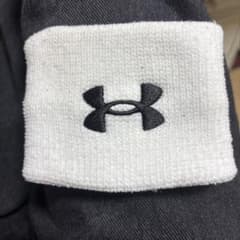 Under Armour ホワイト リストバンドのサムネイル