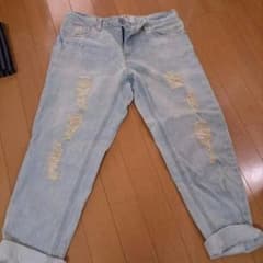 値下げGRLダメージ加工デニムのサムネイル