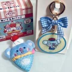 [파미마 한정]BT21 봉제인형 배지 키링 KOYA RM