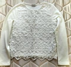 【美品】トップス　カットソー　花柄レース　earthのサムネイル