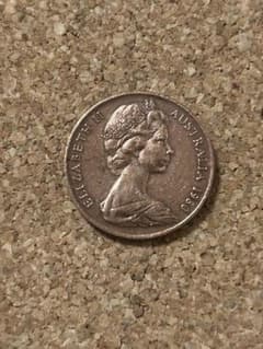 エリザベス2世香港1980年硬貨 香港2ドル硬貨 エリザベス2世 1980年 外国コイン - メルカリ