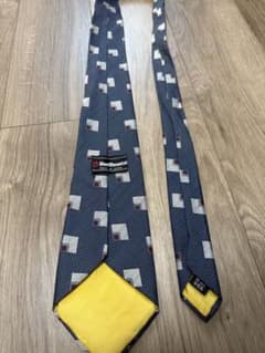 Blue Mountain ネクタイ ネイビー 幾何学模様