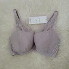 トリンプ 天使のブラ 632 定価7700円 021 F75 - メルカリ