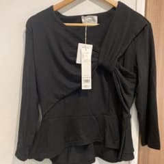 【新品】Pinup Closet ラッピングペプラム トップスのサムネイル