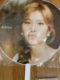 にゃあ様専用ページ　TWICE SANAのサムネイル