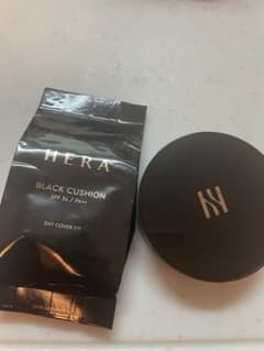 HERA　ヘラ BLACK CUSHION　ブラッククッションのサムネイル