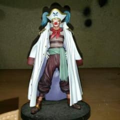ワンピースフィギュアのサムネイル