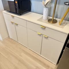 IKEA VIHALS ヴィーハルス サイドボード ゴールド取っ手 m81329507997_1.jpg?1783833206