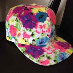 ♡花柄キャップ♡FOREVER21のサムネイル