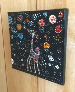 カラフルなキリンのパステル画 Amazon｜インテリア キリン 壁飾り 絵画 カラフルのキリン