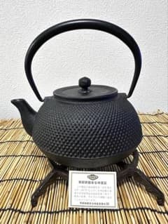 未使用品、南部鉄器検査証付 南部池永造 12型アラレ 南部鉄瓶 南部