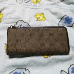 愛犬アクア様専用！GUCCI長財布のサムネイル