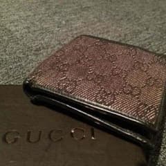 GUCCI二つ折り 財布のサムネイル