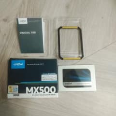 Crucial SSD 500GB MX500 ほぼ未使用品のサムネイル