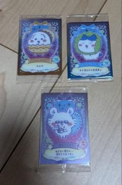 ちいかわ　ウエハース　ラッキーカードコレクション　うさぎ　ハチワレ　モモンガのサムネイル