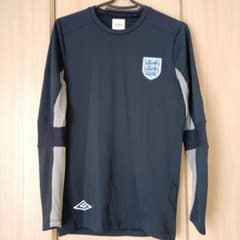 Umbro イングランド代表 長袖シャツ 新品タグ付き UMBRO イングランド代表 長袖プラクティスシャツ（インナー） - メルカリ
