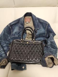 【極美品】黒艶！ホースハイド　キルティングショルダーバッグ　書類鞄のサムネイル