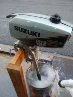 スズキ　dt2 　2馬力　船外機のサムネイル