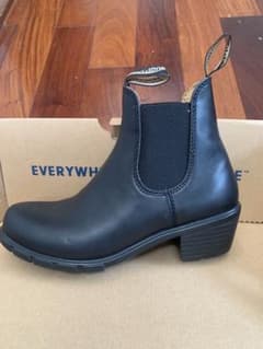Blundstone ブラック サイドゴアブーツのサムネイル