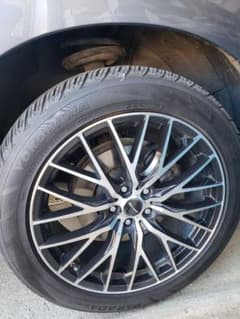 20インチ　タイヤホイールセット　245/50R20　４本のサムネイル