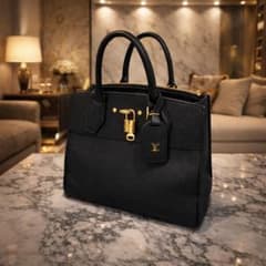 美品 LOUIS VUITTON シティスティーマーPMショルダー【正規品】のサムネイル