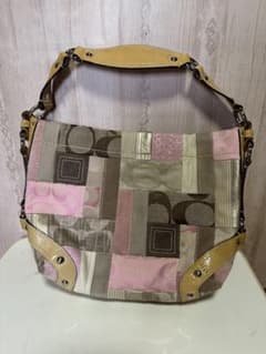 K*i様 COACH パッチワーク ショルダーバッグのサムネイル