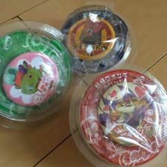 妖怪ウォッチ 缶バッチ りゅーくん ひも爺 キュウビのサムネイル